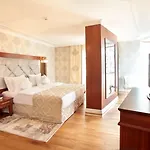 Myy Boutique 4*