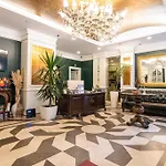 Myy Boutique 4*
