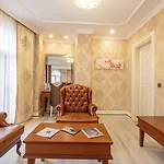 Myy Boutique 4*