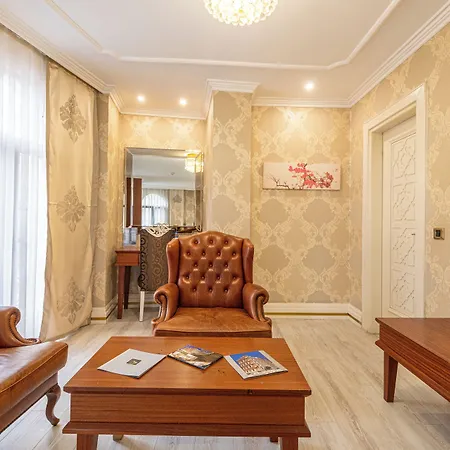 Myy Boutique 4*